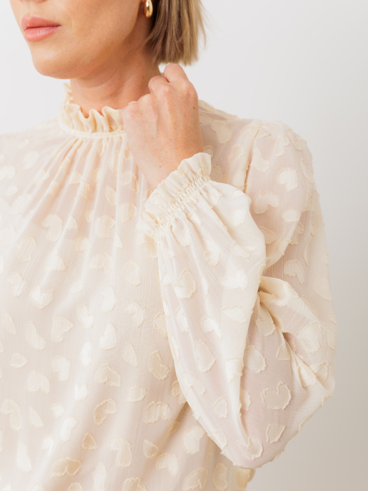 Блуза 2.7.3-854-3 ваниль.сердца