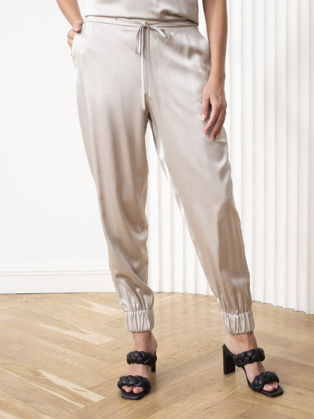 Брюки 2.5.1-104.2-3 жемчужный